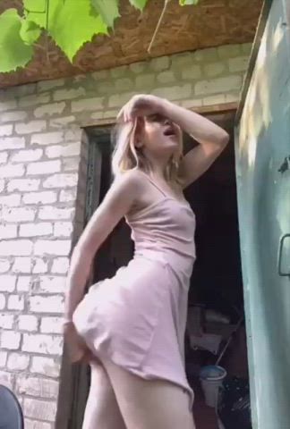 blonde masturbating outdoor clip