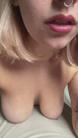 I am the girl of your Dreams: naughty natural busty blonde ? REAL intimate conversation
