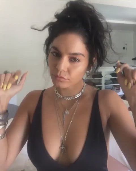 Vanessa Hudgens