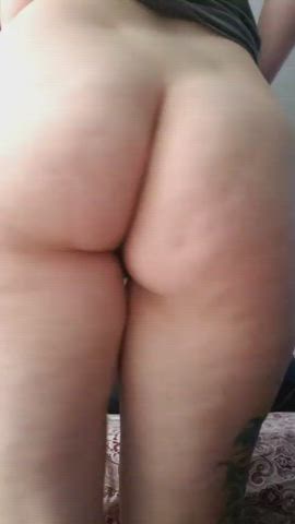 ass bending over big ass chubby curvy hairy pussy masturbating clip