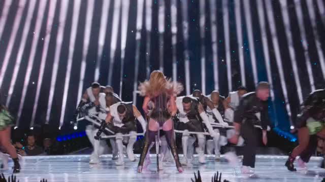 Super Bowl LIV Halftime Show - Shakira & Jennifer Lopez (2020) 2160p HLG UHDTV