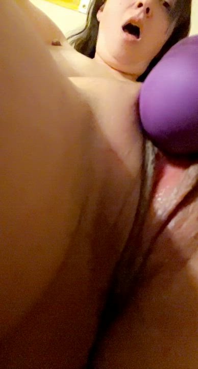Dildo Naked Natural Tits Nude Orgasm Pussy Squirting Vibrator clip