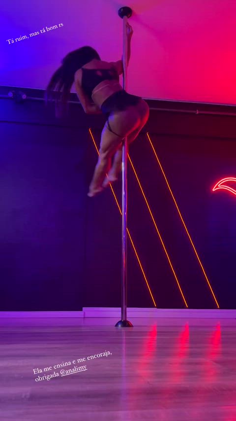 ass big ass big tits brazilian celebrity dancing muscular girl pole dance clip