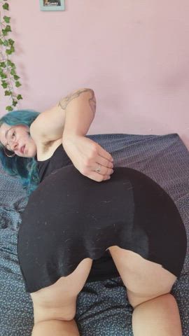 Please adore my big butt!