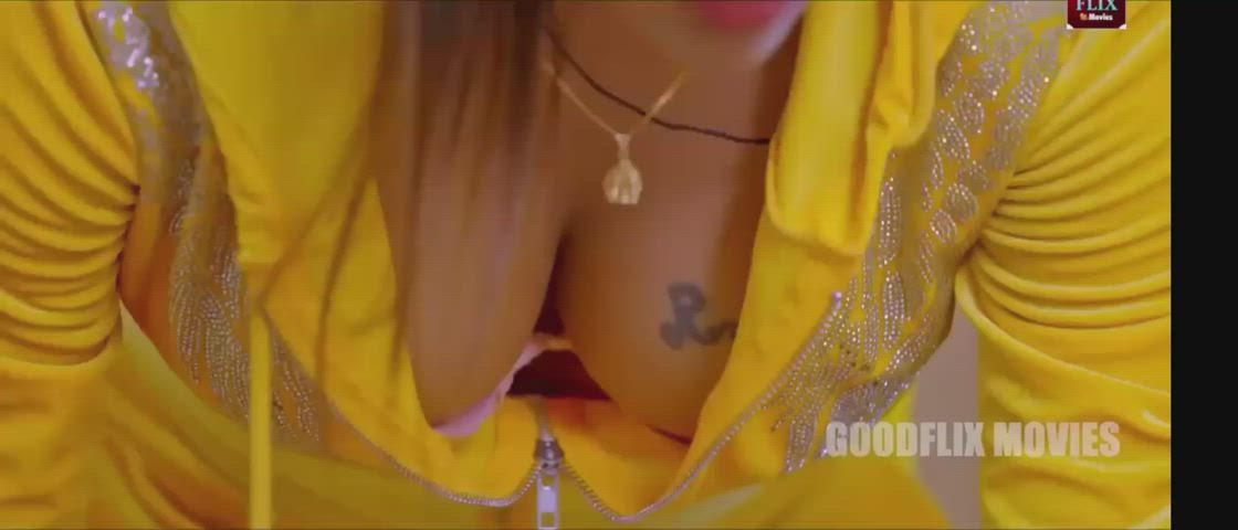Bath Bikini Boobs Desi Girls Indian Kissing Lesbian Tattoo clip