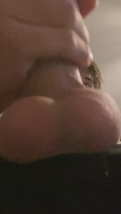 POV i sit on your face as i cum