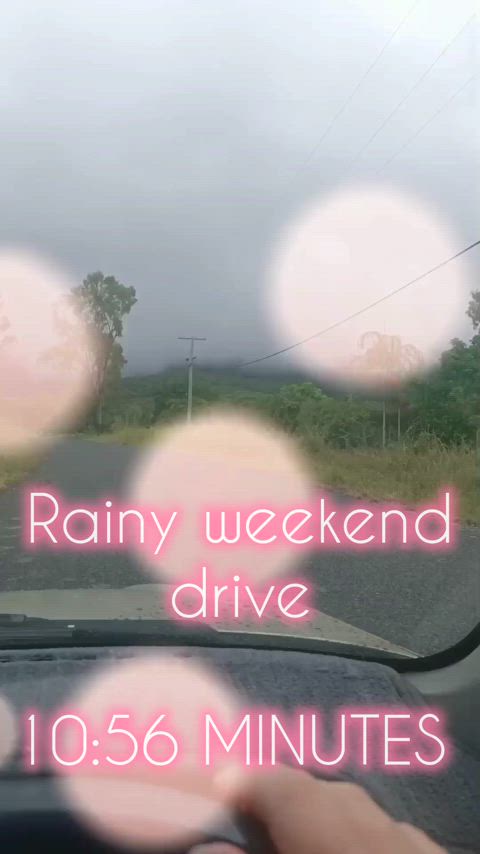 Rainy day drive 