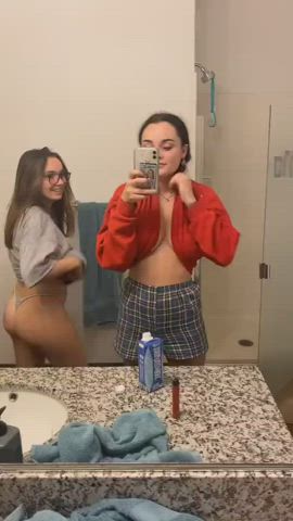 chubby friends mirror natural tits nude petite selfie clip