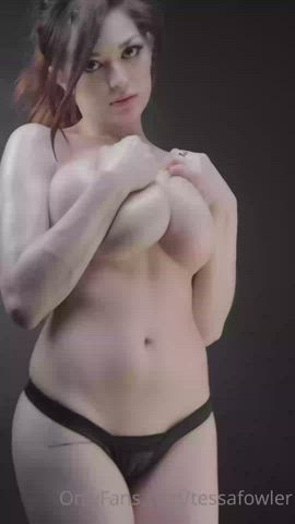 Big Tits Busty Naked Tease Tessa Fowler clip