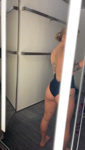 ass fitting room onlyfans clip