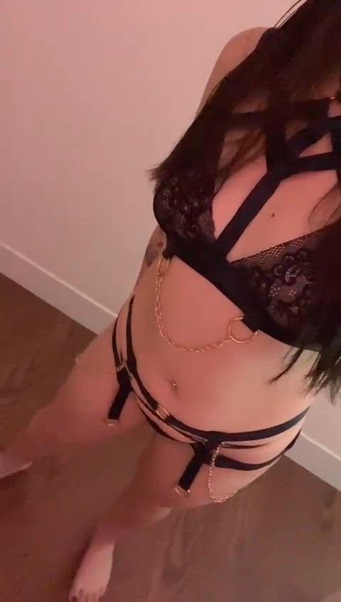 Cute Argentina with the face of a bad girl🔥​Sexting/Videocall/JOI/SPH/Custom
