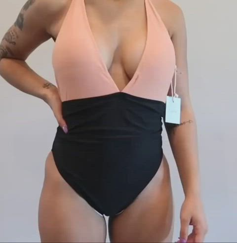 big ass celebrity swimsuit tattoo clip