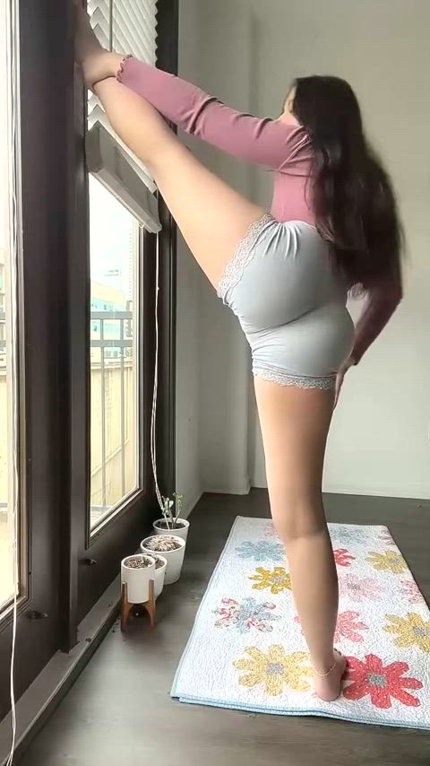 ass big ass stretching yoga clip