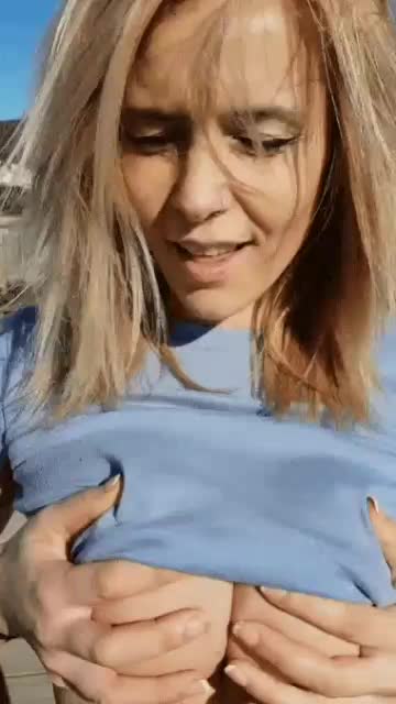 blonde tits