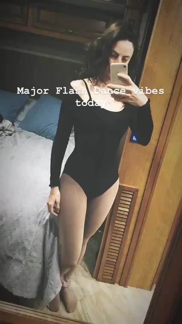 Kaya Scodelario showing off her body