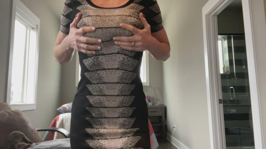 Is this appropriate to wear to a work dinner ?