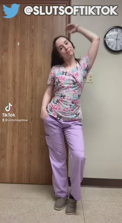 18 Years Old Amateur Anal Big Ass Dildo Nurse OnlyFans Riding Teen TikTok clip