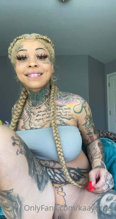 Big Tits Ebony Female Tattoo clip