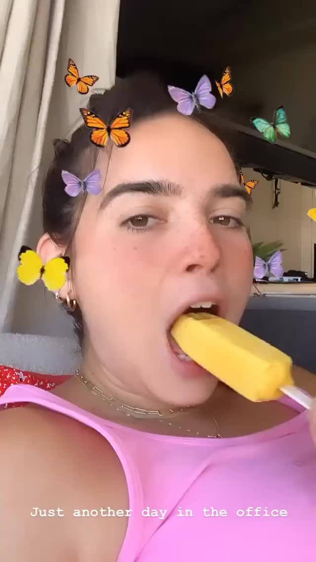 Natalie likes popsicles