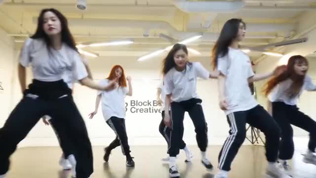 이달의 소녀 (LOONA) BTS (방탄소년단) - 불타오르네 (FIRE) Dance Cover