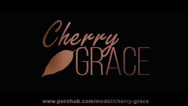 AMAZING BODY BABE GETS A DEEP CREAMPIE - BEAUTIFUL AMATEUR SEX -  Cherry Grace
