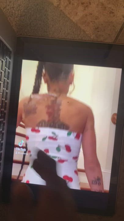 Coi Leray Cumtribute video