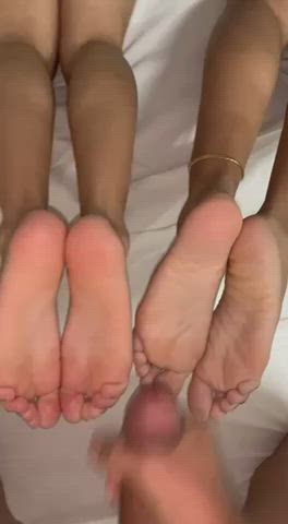 He couldn’t resist our pretty Latina soles
