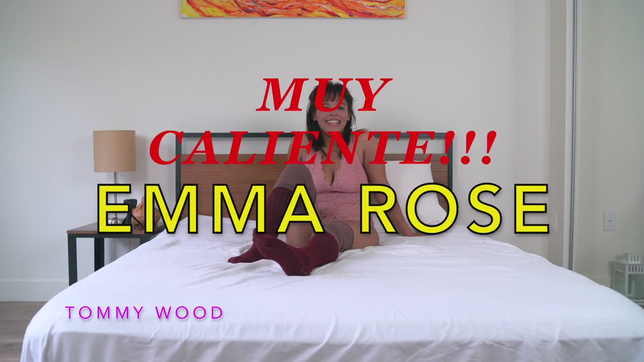 Sexy Latina Emma Rose
