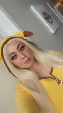 anime blonde boobs bouncing tits cosplay costume cute pussy lips tiktok cam-girls