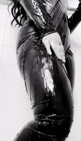 Wet look, how do you like it?