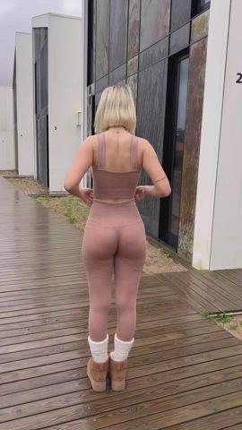 ass blonde tits clip