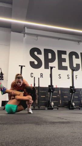 abs fitness girls gym hispanic latina muscular girl spanish workout clip