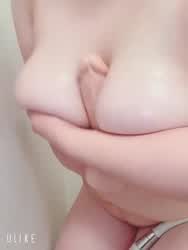 Big Tits Shower Tits clip