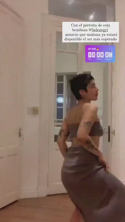 Argentinian Ass Booty Tease Twerking clip