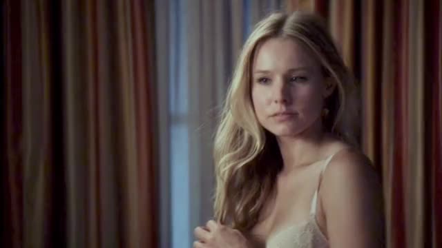 Kristen Bell undies dance