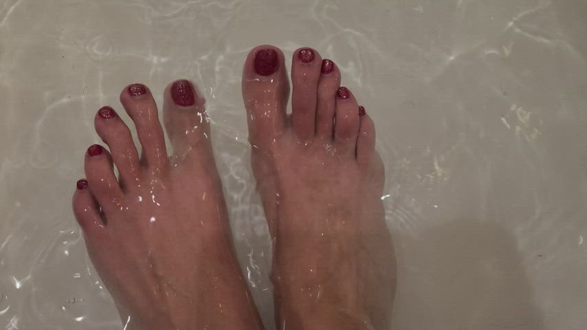 splish splash, join me in the bath?