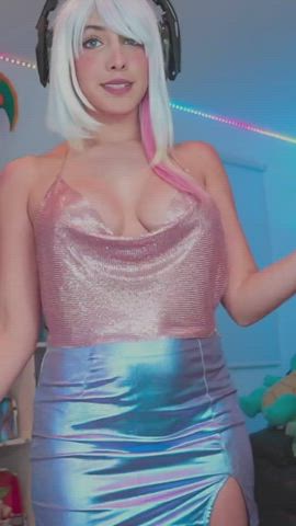 boobs brunette cleavage cosplay costume dancing latina sideboob clip