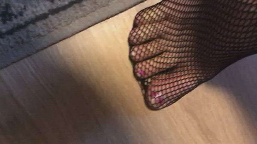 I do love my fishnets, but really who doesn't.