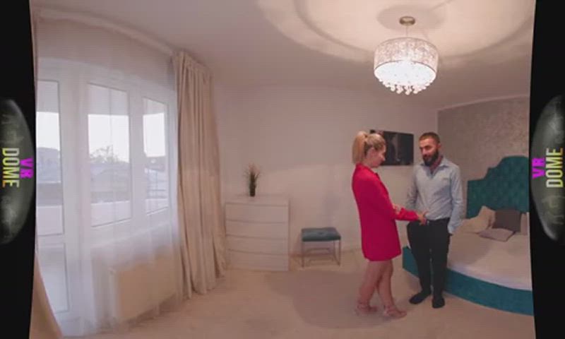 Sexy Real Estate Agent Fucks Her Way To The Deal - VRDome