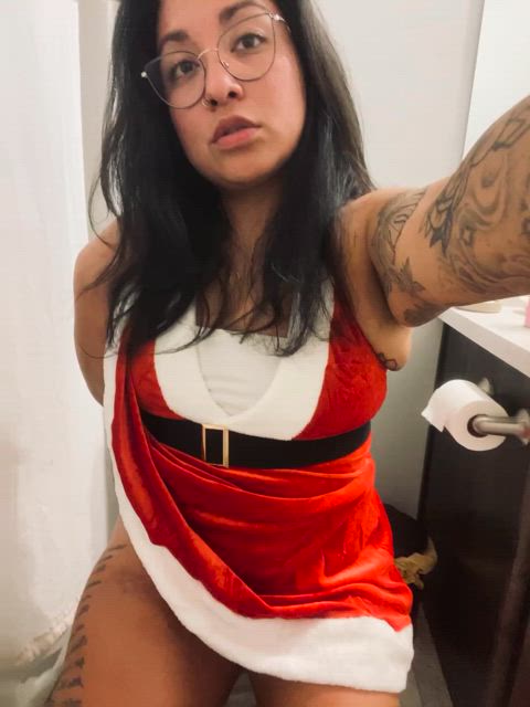 dominatrix erotic latina lingerie onlyfans selfie toilet tribute femdom-humiliation