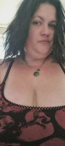 insert you cock here for titty wank so I can be covered in cum 😉
