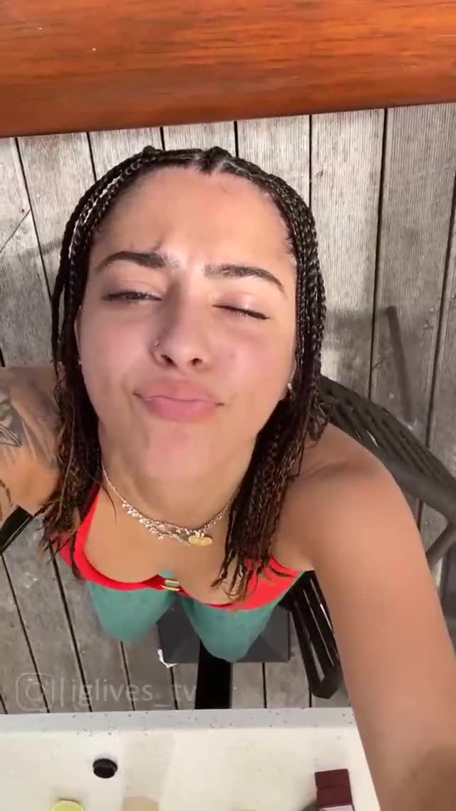 Big Ass Big Tits Latina clip