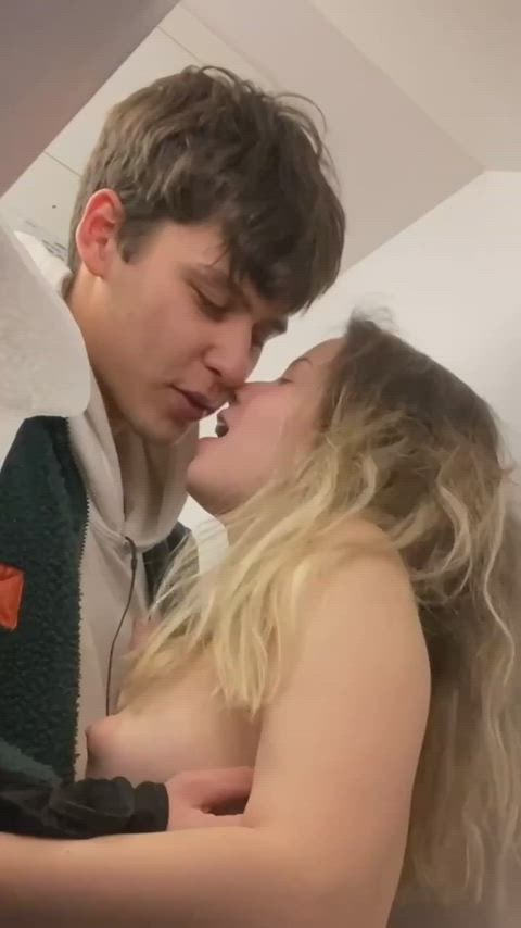 Cute Teen Couple can't resist and fuck on airplane!
