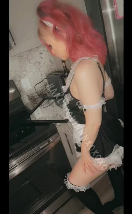 You guys are always so nice to me so check out my maid costume ☺️
