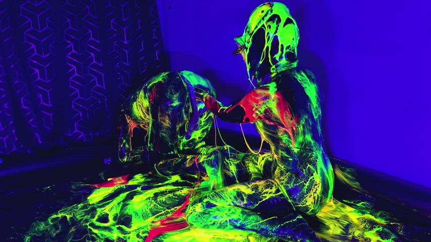 UV Double Anal Fisting with Maz Morbid and Mistress Patricia - links on profile,