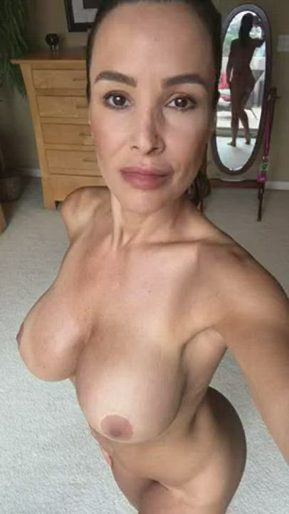 Big Tits Lisa Ann Shower clip
