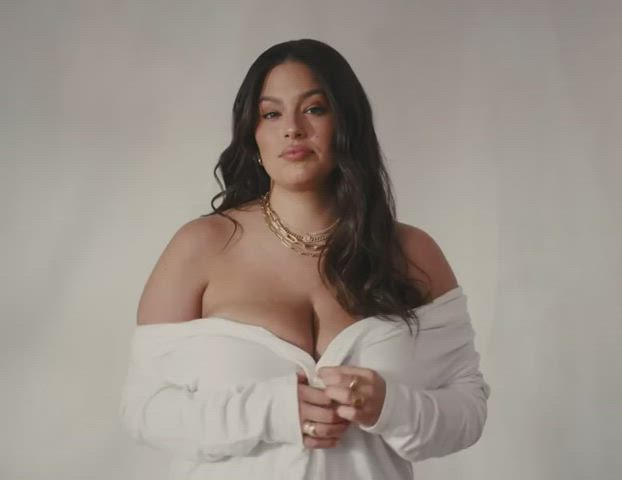 Ashley Graham BBW MILF Pawg clip