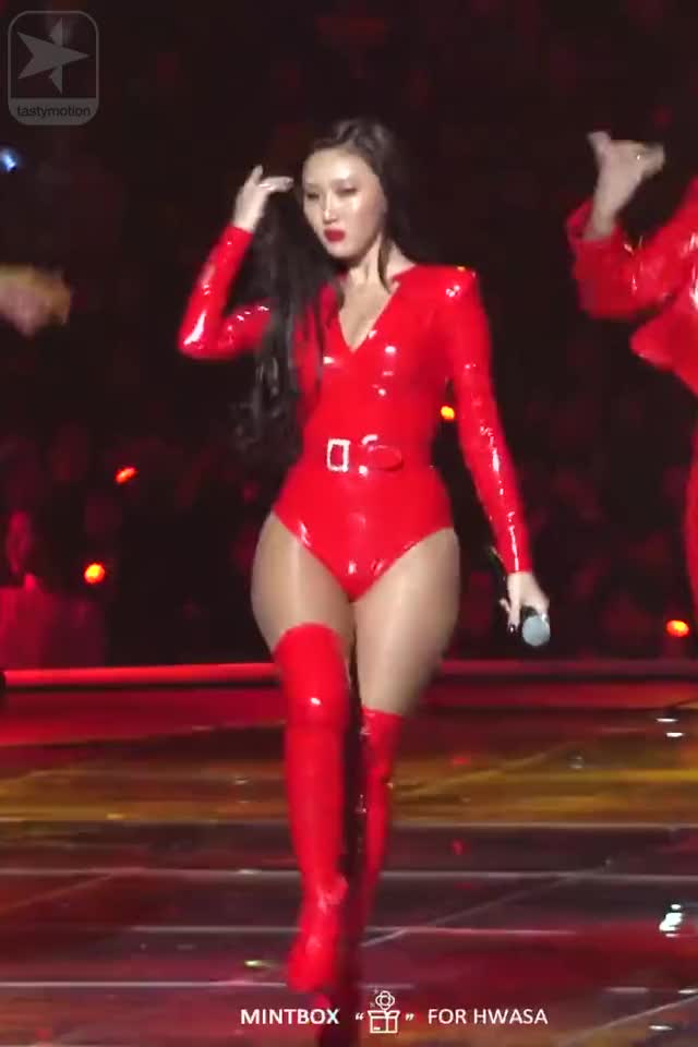 Hwasa 181212 @ MAMA in JAPAN (1+2Extended)