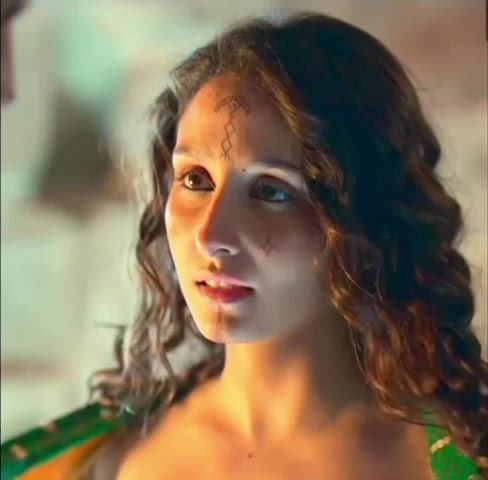 Sarah Perles in El Cid (2020)