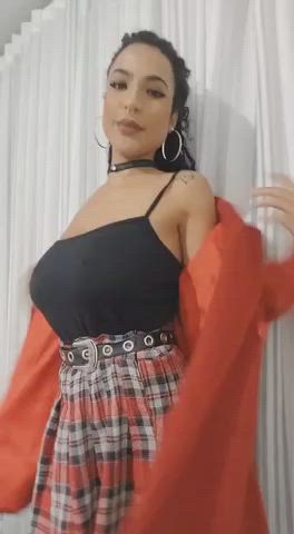 brazilian nsfw skirt solo clip